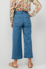 Load image into Gallery viewer, Lily &amp; Me Lm25022d Denim crop trousers
