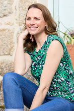 Load image into Gallery viewer, Lily &amp; Me Lm25025g Prairie tee
