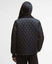 Load image into Gallery viewer, Barbour Lqu1836re96 Barbour Marla Quilt    Black C
