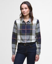 Load image into Gallery viewer, Barbour Lsh1352ny74 Barbour Moorland Shirt Navy/Ar
