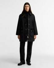 Load image into Gallery viewer, Barbour Lwx1583 Icon Mod Beauf Black/C
