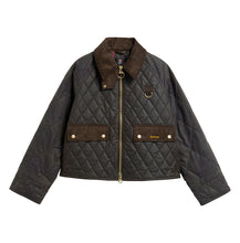 Load image into Gallery viewer, Barbour Lwx1597 Barbour TR Quilt Spey  Olive/C
