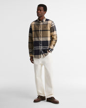 Load image into Gallery viewer, Barbour Msh4994 Barbour Iceloch TF     Birchwo
