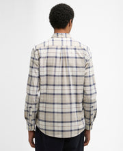 Load image into Gallery viewer, Barbour Msh5070tn41 Barbour Lewis Shirt    Oban Mi
