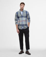 Load image into Gallery viewer, Barbour Msh5071 Tn40 HARRIS SHIRT
