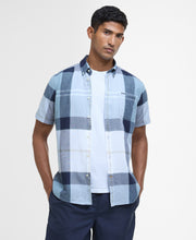 Load image into Gallery viewer, Barbour Msh5077tn45 BARBOUR DOUGLAS SHIRT
