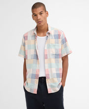 Load image into Gallery viewer, Barbour Msh5427re51 BARBOUR OAKSHORE SHIRT
