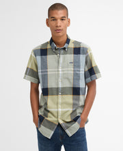 Load image into Gallery viewer, Barbour Msh5469tn37 Barbour Doughill Shirt Highlan

