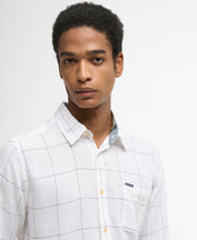 Load image into Gallery viewer, Barbour Msh5741wh11 Barbour Citywell Shirt White
