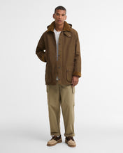 Load image into Gallery viewer, Barbour Mwb1001 Barbour Wint Ashby Jkt Dark Sa
