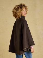 Load image into Gallery viewer, Joules Heritage Cape HERITAGE CAPE
