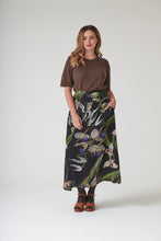 Load image into Gallery viewer, One Hundred Stars Skiorcblk ORCHID BLACK A-LINE MAXI SKIRT
