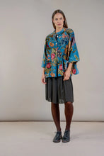 Load image into Gallery viewer, One Hundred Stars Vjkpritea VELVET JACKET PRIMULA TEAL
