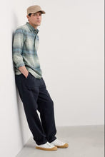 Load image into Gallery viewer, Seasalt B-Mn30597-36055 Men&#39;s Thomas Street Shirt
