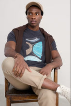 Load image into Gallery viewer, Seasalt B-Mn32997-34951 Men&#39;s Midwatch T-Shirt Land Shapes Inkwell
