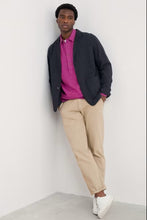 Load image into Gallery viewer, Seasalt B-Mn36313-25329 Men&#39;s Artist&#39;s Shirt Cassis
