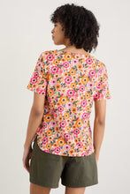 Load image into Gallery viewer, Seasalt B-Wm38023-35419 Bryher View T-Shirt Retro Daisies Chalk

