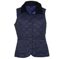 Load image into Gallery viewer, Barbour Deveron Gilet
