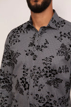Load image into Gallery viewer, LONG SLEEVE RECTANGLE PRINT FLOCK SHIRT
