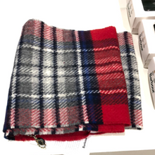 Load image into Gallery viewer, Barbour Lowerfell Scarf
