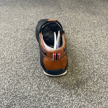 Load image into Gallery viewer, Bugatti 321-A2x65-1000 footwear
