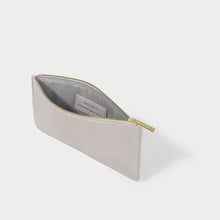 Load image into Gallery viewer, PERFECT POUCH SUSTAINABLE STYLE SUPER SISTER
